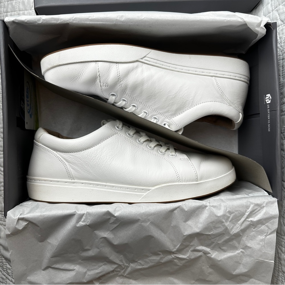 ABEO White Leather Sneaker 6.5